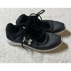 Under Armour Mojo Womens Shoe Sneakers Sz 8 Black 3019861-001 Running Athletic